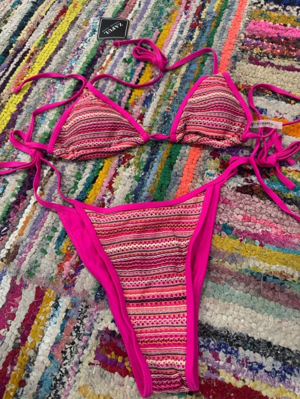 ZAFUL Never Worn Bikini Size Small Two Piece Swimwear - NWT Hot Pink Bikini